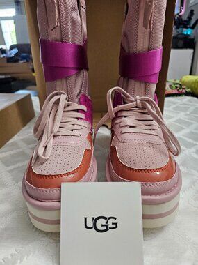 Ugg Woman's Pop Pump High Top Boots!  New with tags! Size 8!
